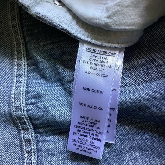 Good American Plus Size The Bombshell Short high rise ripped jean shorts 24 - Picture 8 of 9